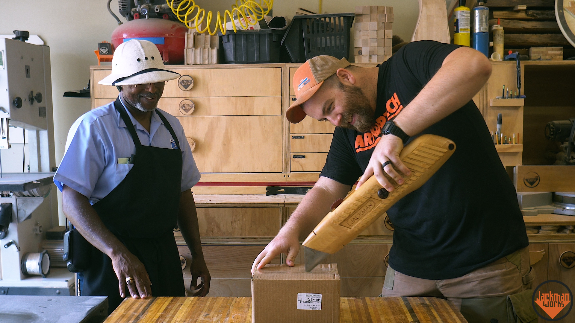 carving a giant diresta utility knife from wood 43.jpg