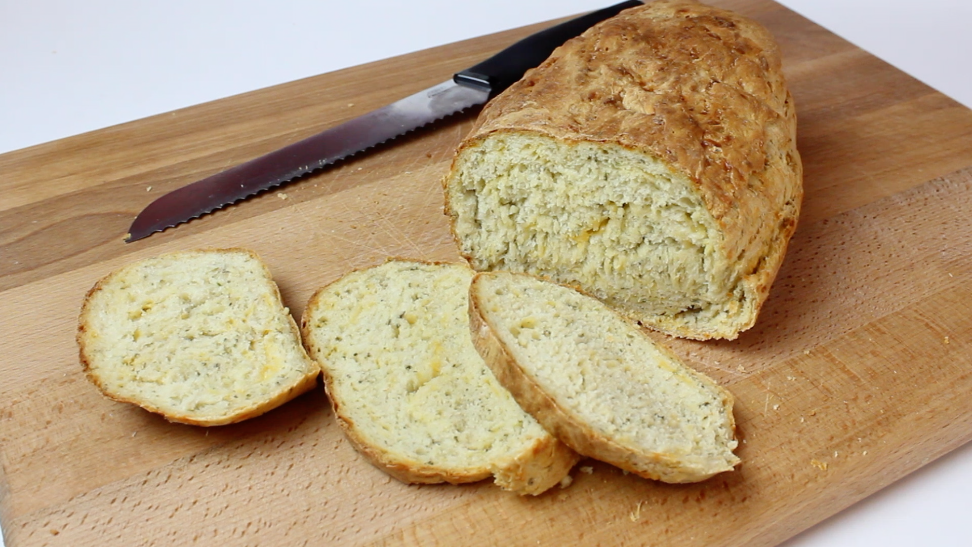 cheddar &amp; herb bread 18.png