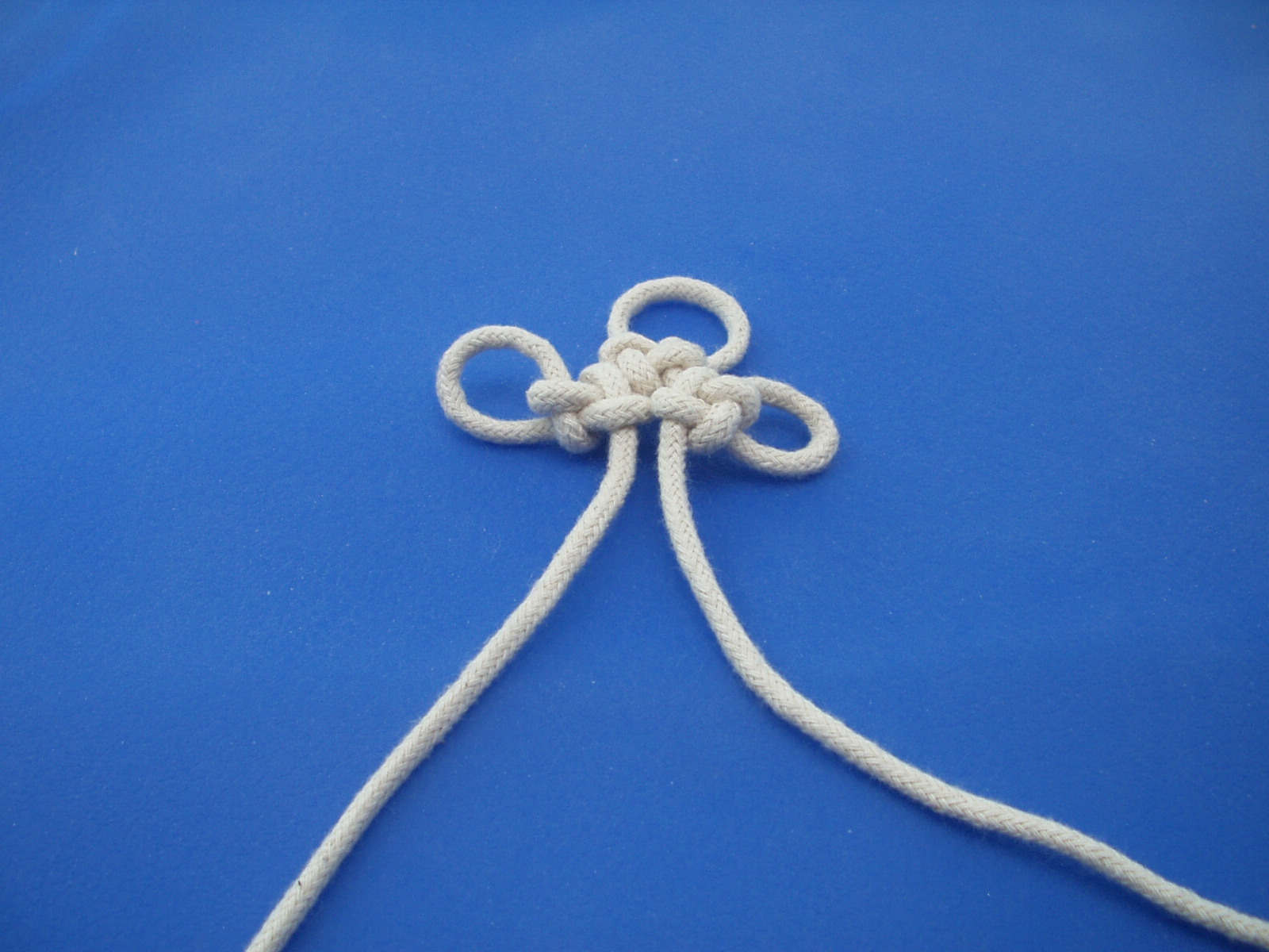 chinese crown knot 017.JPG