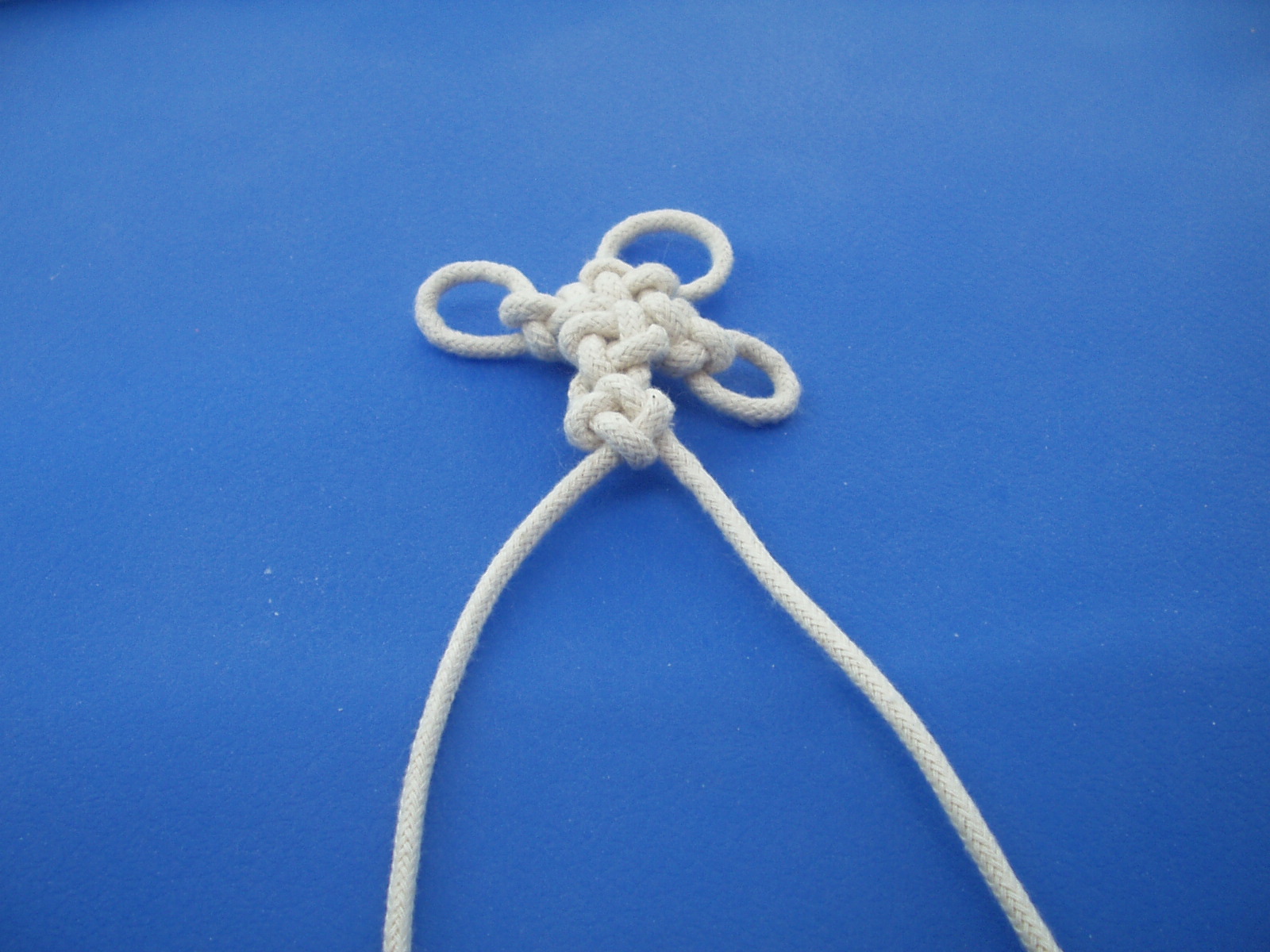 chinese crown knot 022.JPG