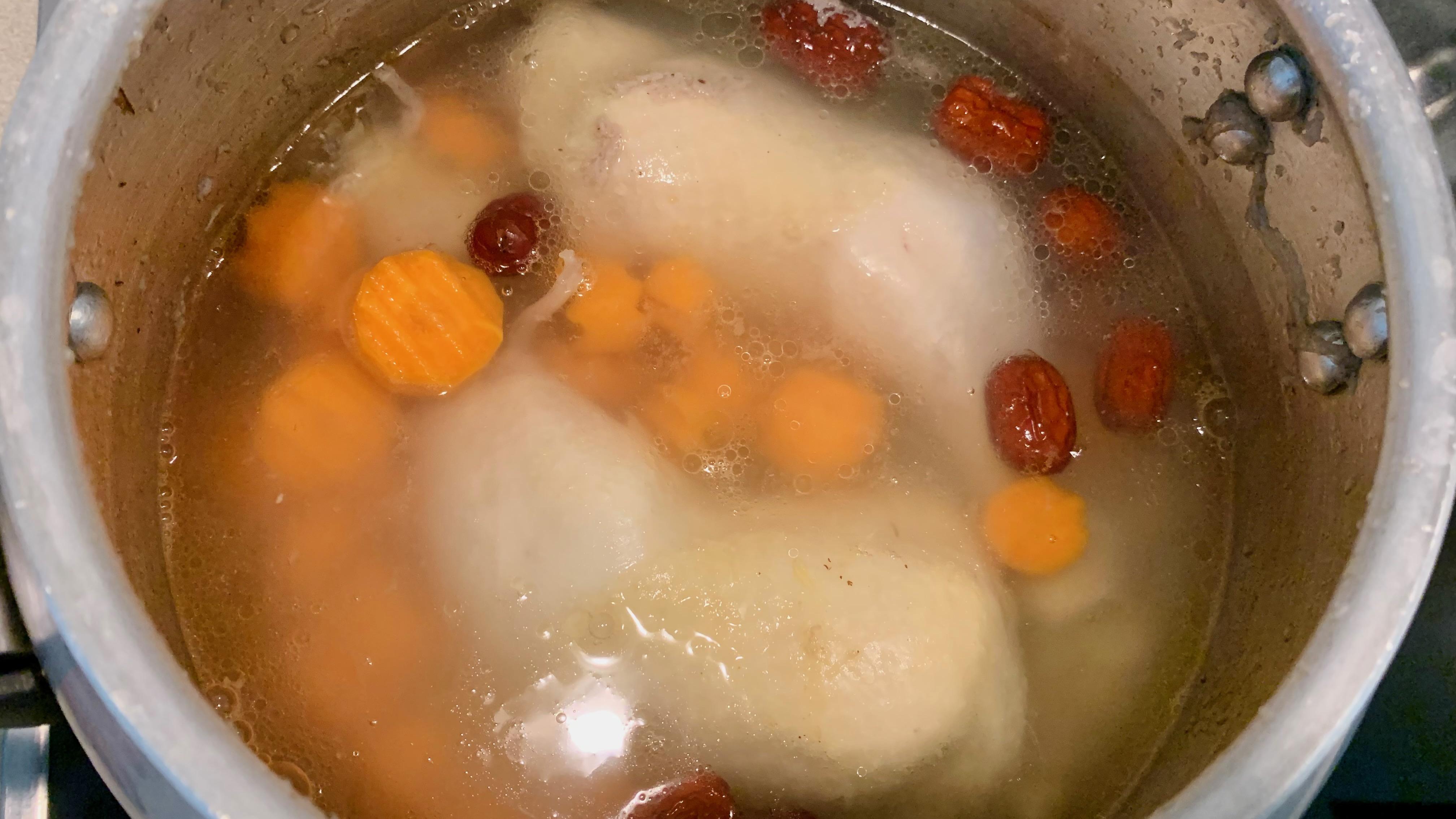 chinese-herbal-chicken-soup-2.jpeg