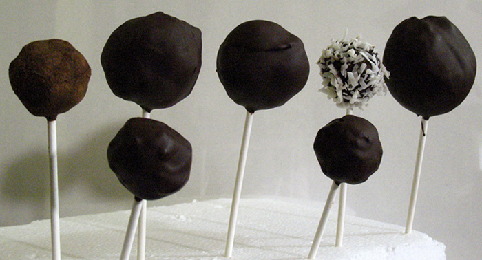 chocolate covered rice crispy pops 109s.jpg