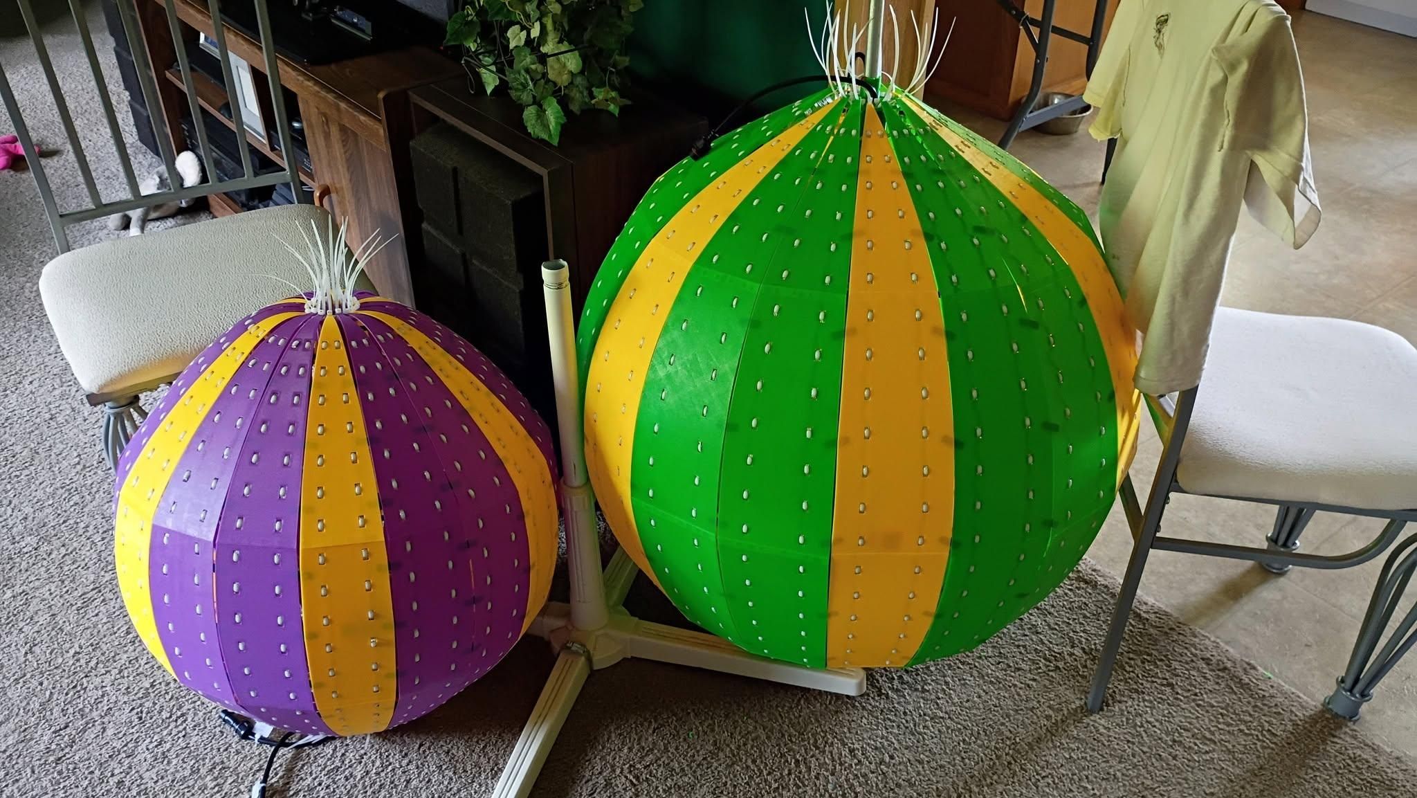 christmas globes.jpg