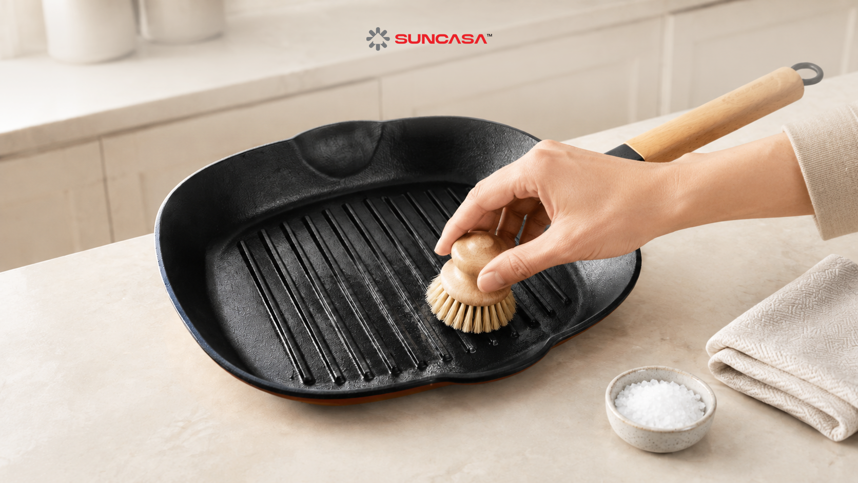 clean-pre-seasoned-cast-iron.png