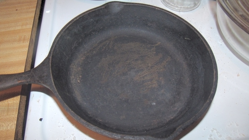 cleaning castiron (10).jpg