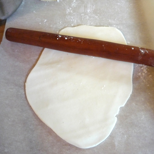 clone-4--rolling-fondant.jpg