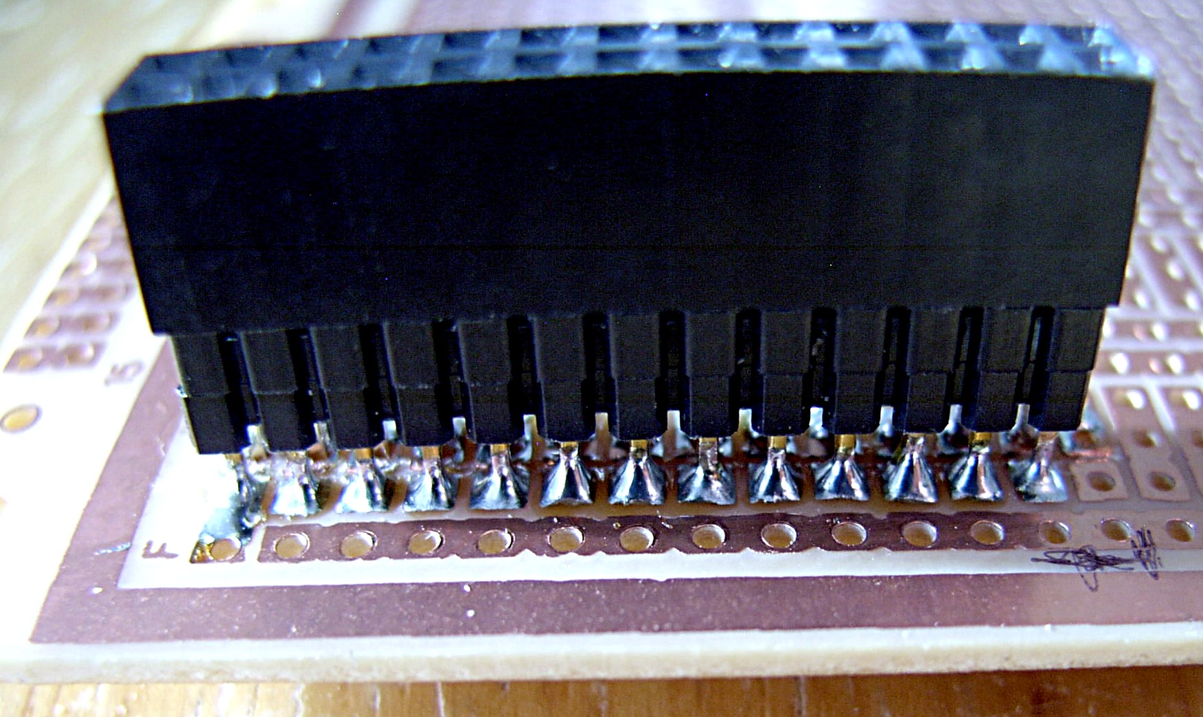 connector-soldered.02.jpg