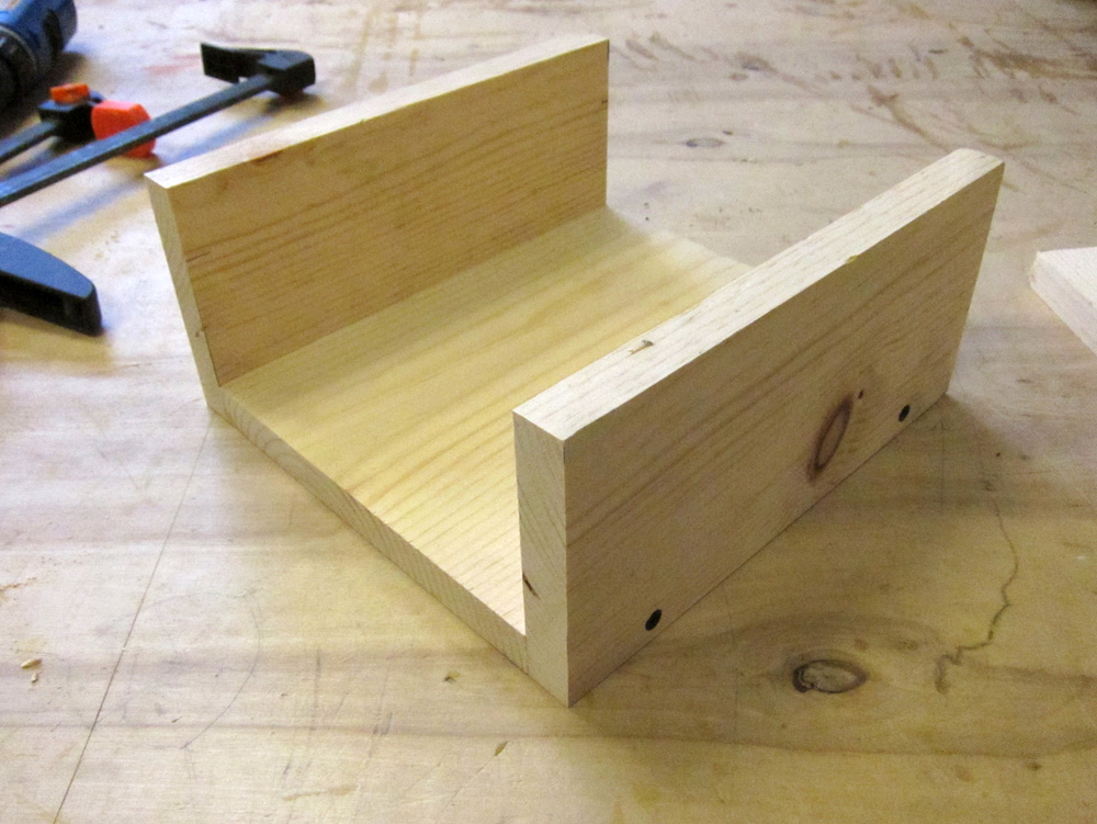 construct-drawer-casing1b.jpg