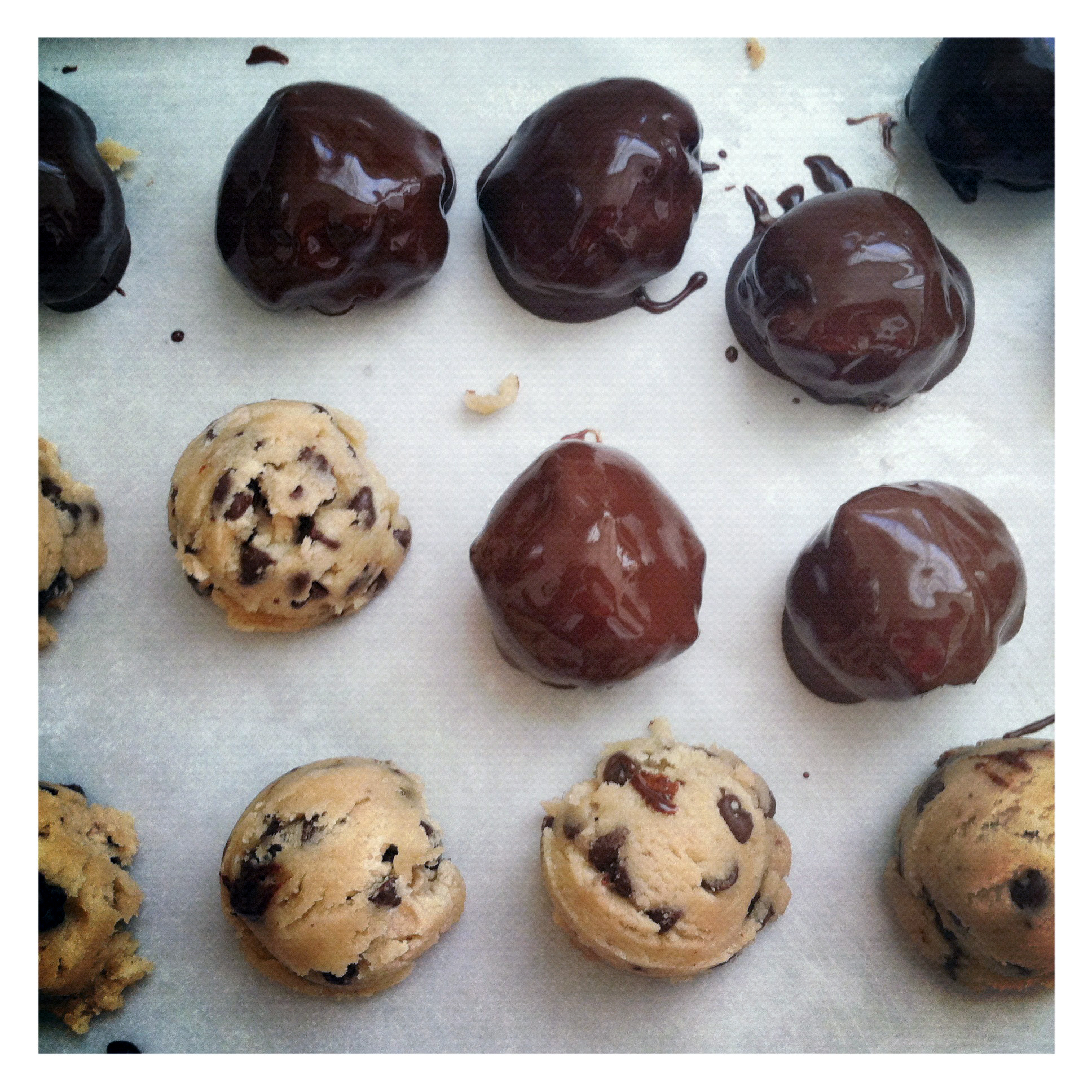 cookiedoughtruffle1.jpg