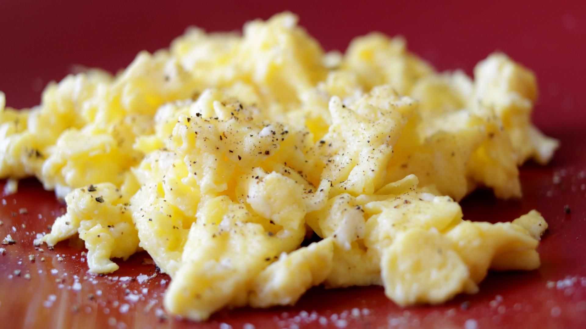 cooking basics how to make perfect scrambled eggs every time.jpg