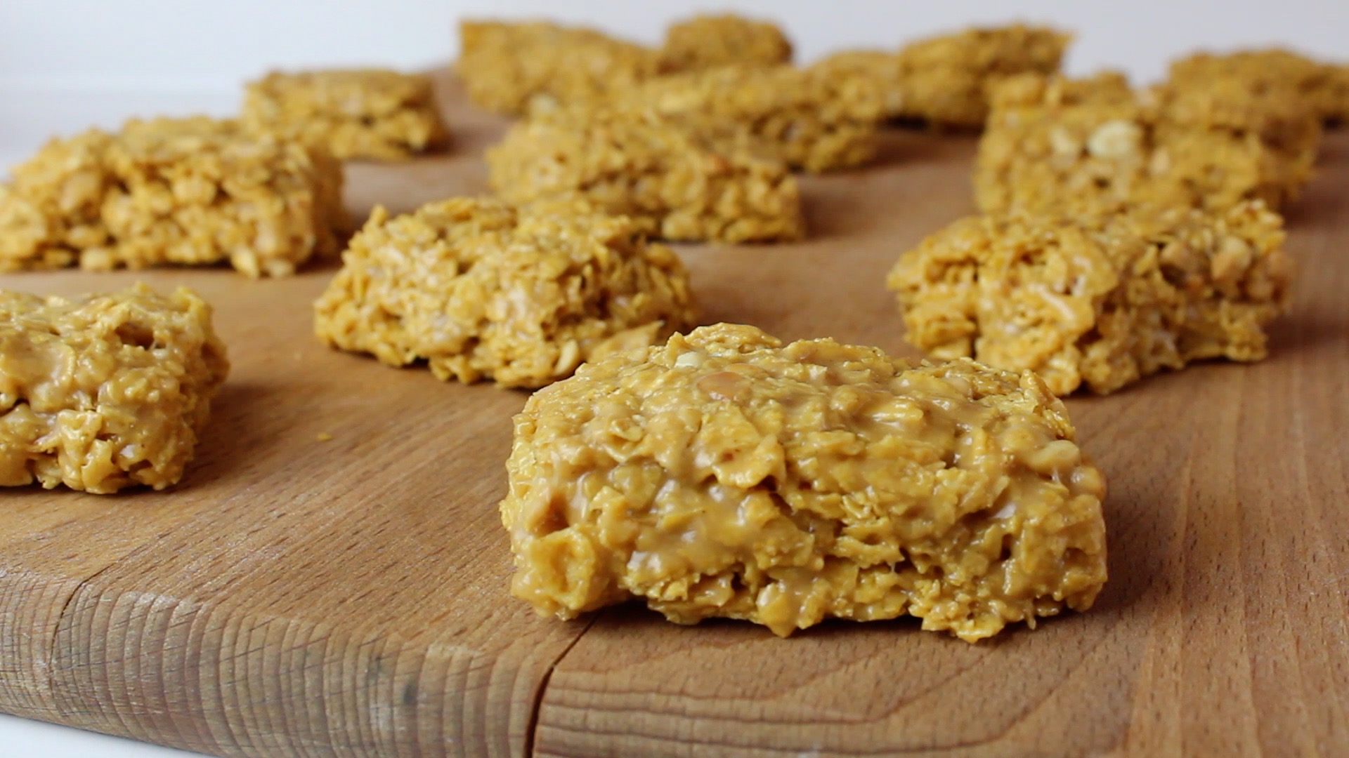 cornflake crunchy bars 13.jpg