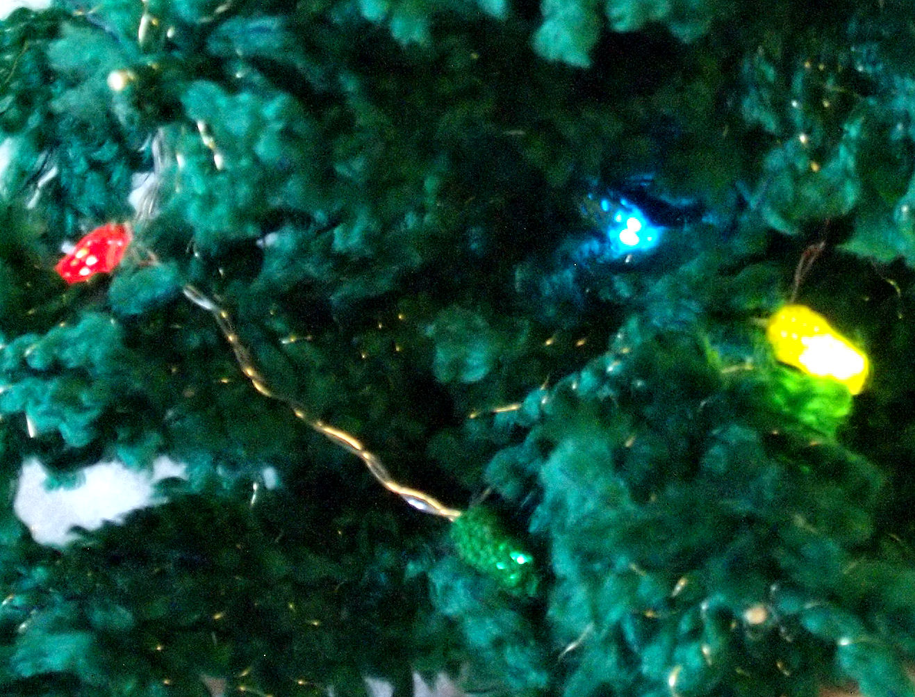 crochet christmas lights.JPG