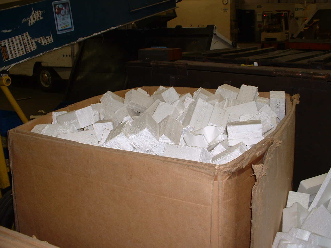 dense%20white%20styrofoam.jpg