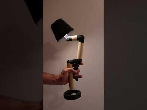 desk lamp/flashlight