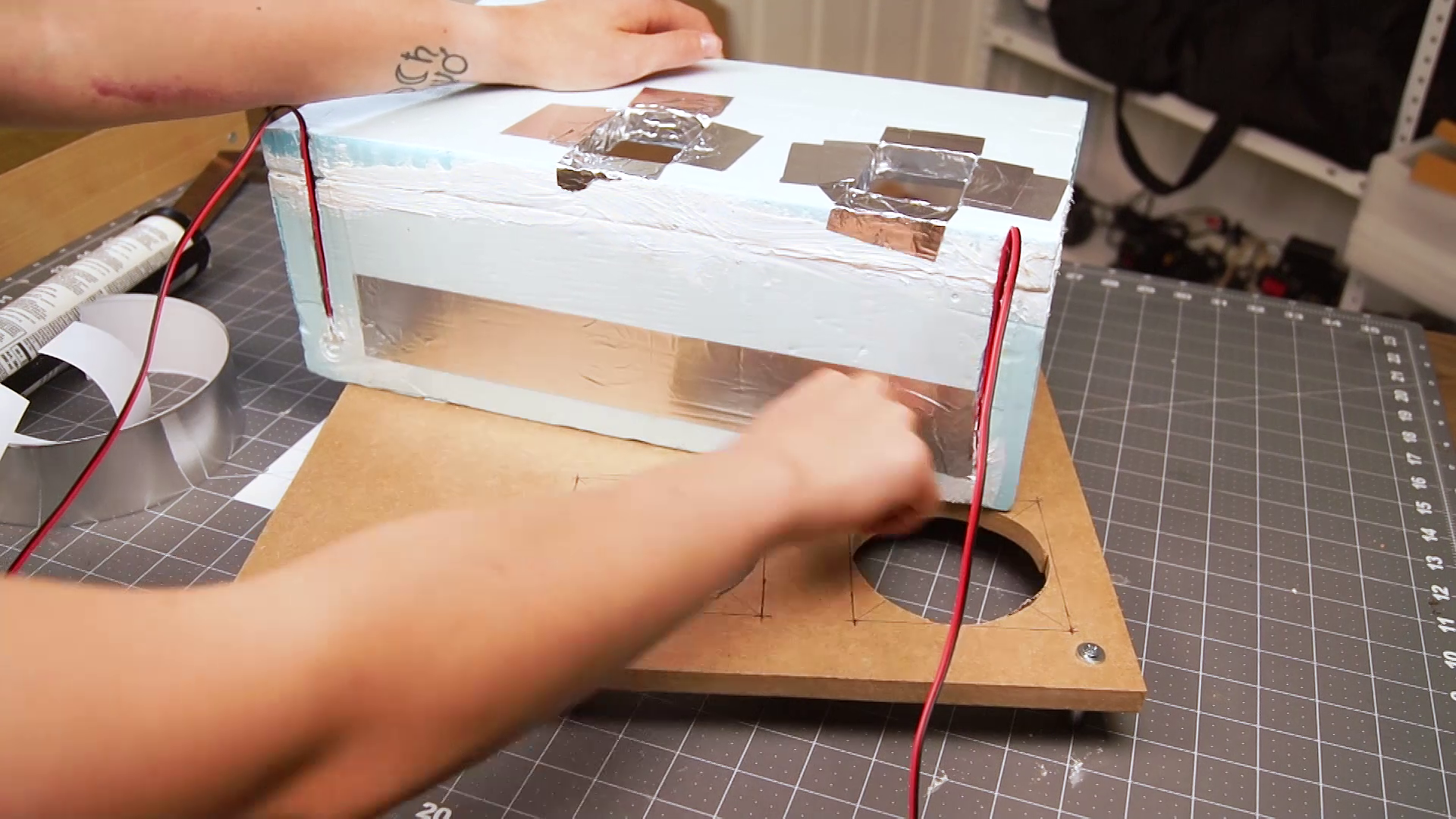 desktop-camping-van-mini-fridge-cooler-freezer-refrigerator-diy-2017-07-31-19h16m14s215.png