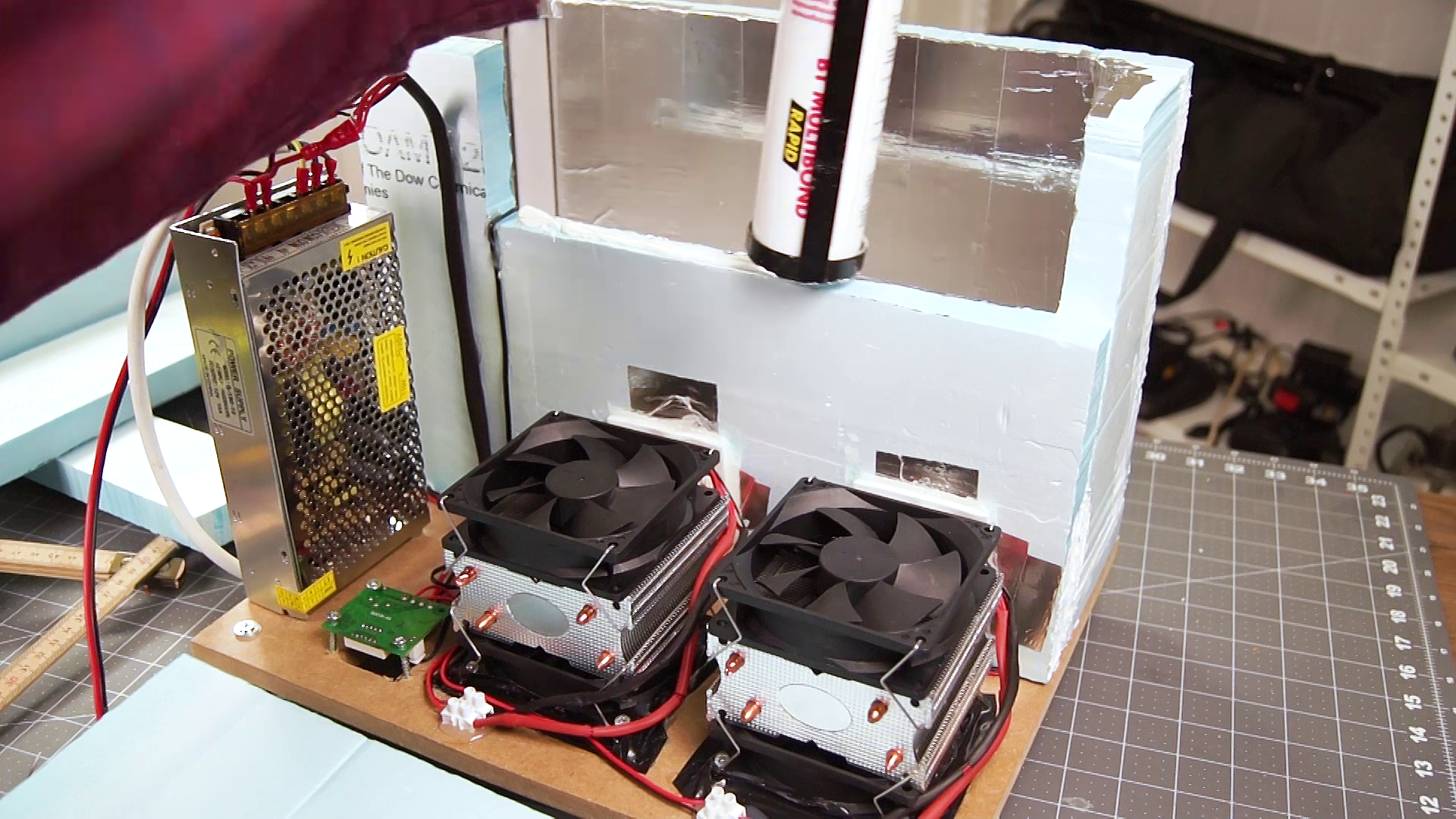 desktop-camping-van-mini-fridge-cooler-freezer-refrigerator-diy-2017-07-31-19h22m42s0.png
