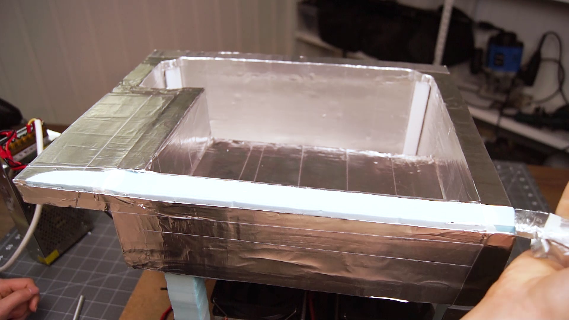 desktop-camping-van-mini-fridge-cooler-freezer-refrigerator-diy-2017-07-31-19h28m51s68.png