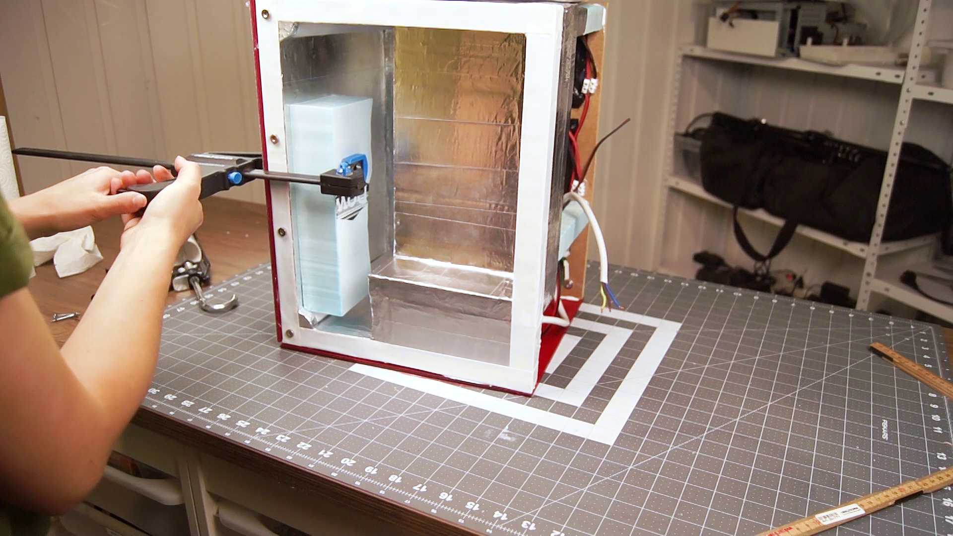 desktop-camping-van-mini-fridge-cooler-freezer-refrigerator-diy-2017-07-31-19h32m10s57.png