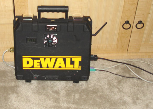 dewalt2.jpg