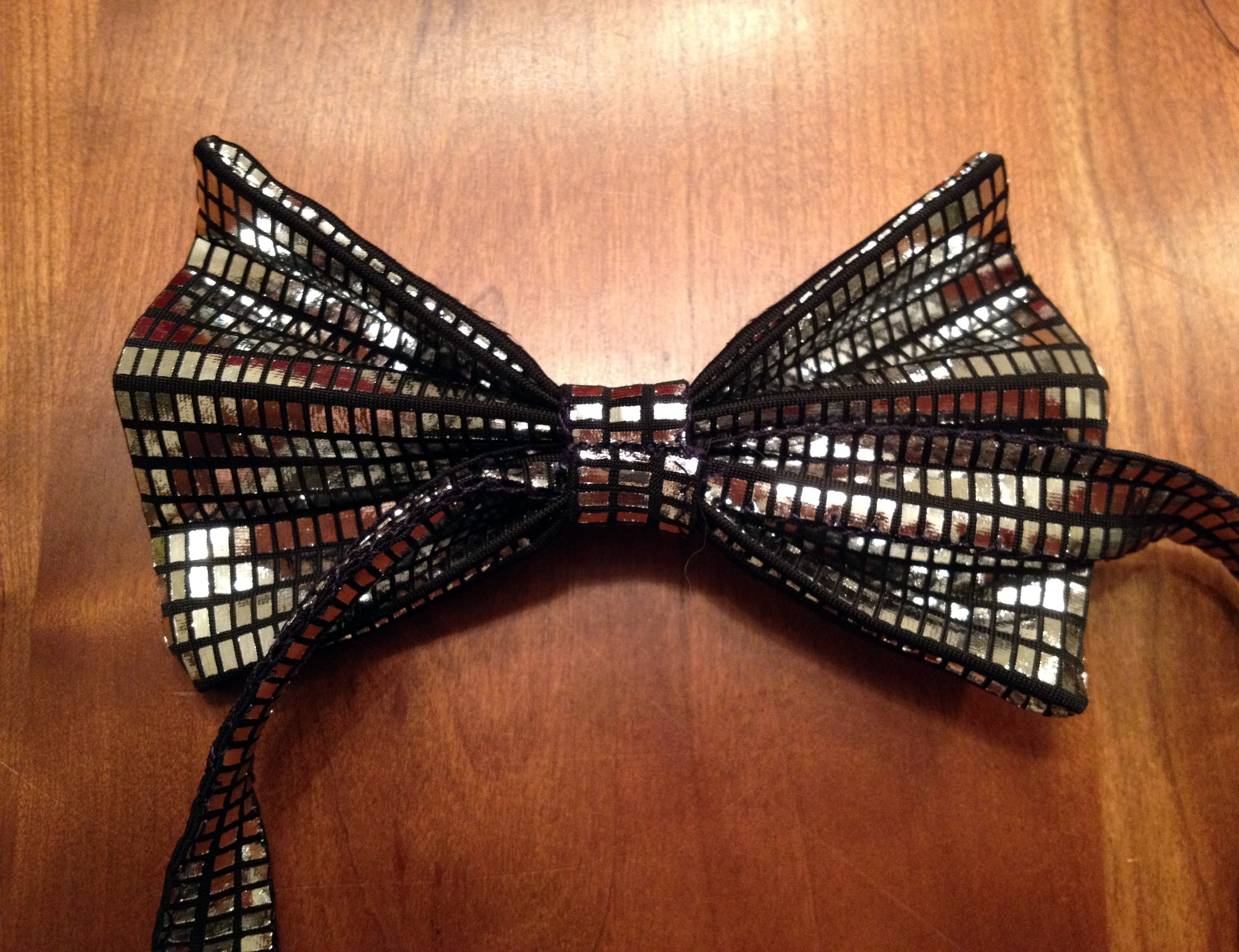 disco bowtie wrap bow3.jpg