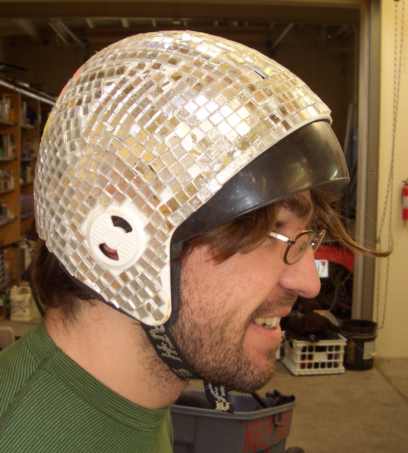 discohelmet_-_2.jpg