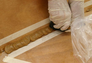dispensing-epoxy-filleting-bag-1.jpg
