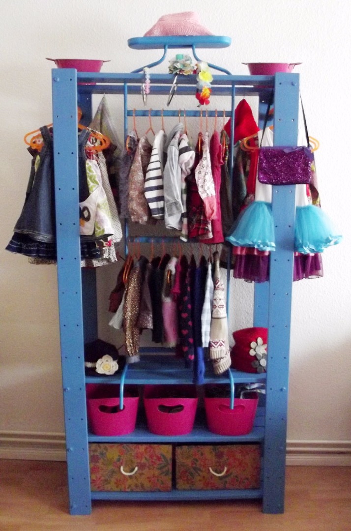 diy munchkin closet (2).JPG