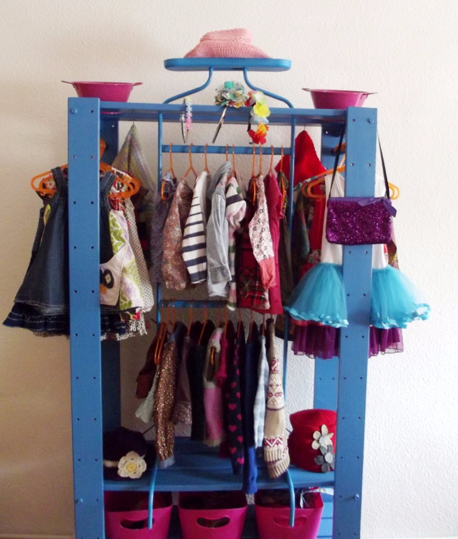 diy munchkin closet (4).JPG