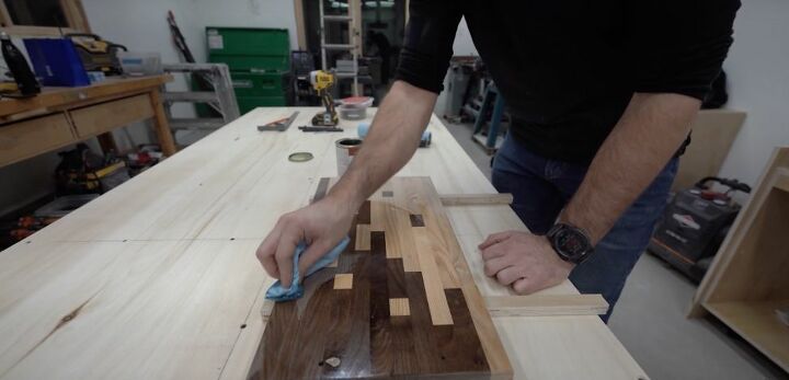 diy-mosaic-cutting-board (13).jpg