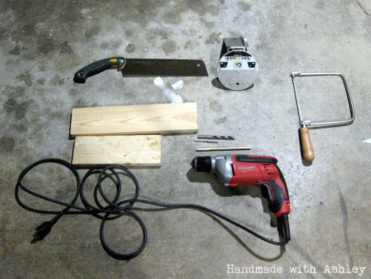 diy_solar_system_toy_threading_game_woodworking_scroll_saw_youtube (4).JPG