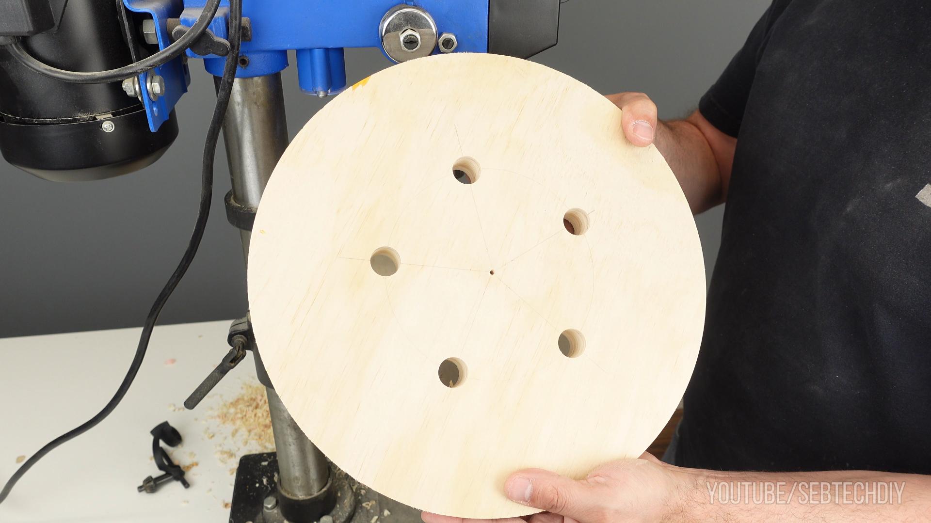 diy_wooden_air_hose_reel_from_plywood-1I.jpg