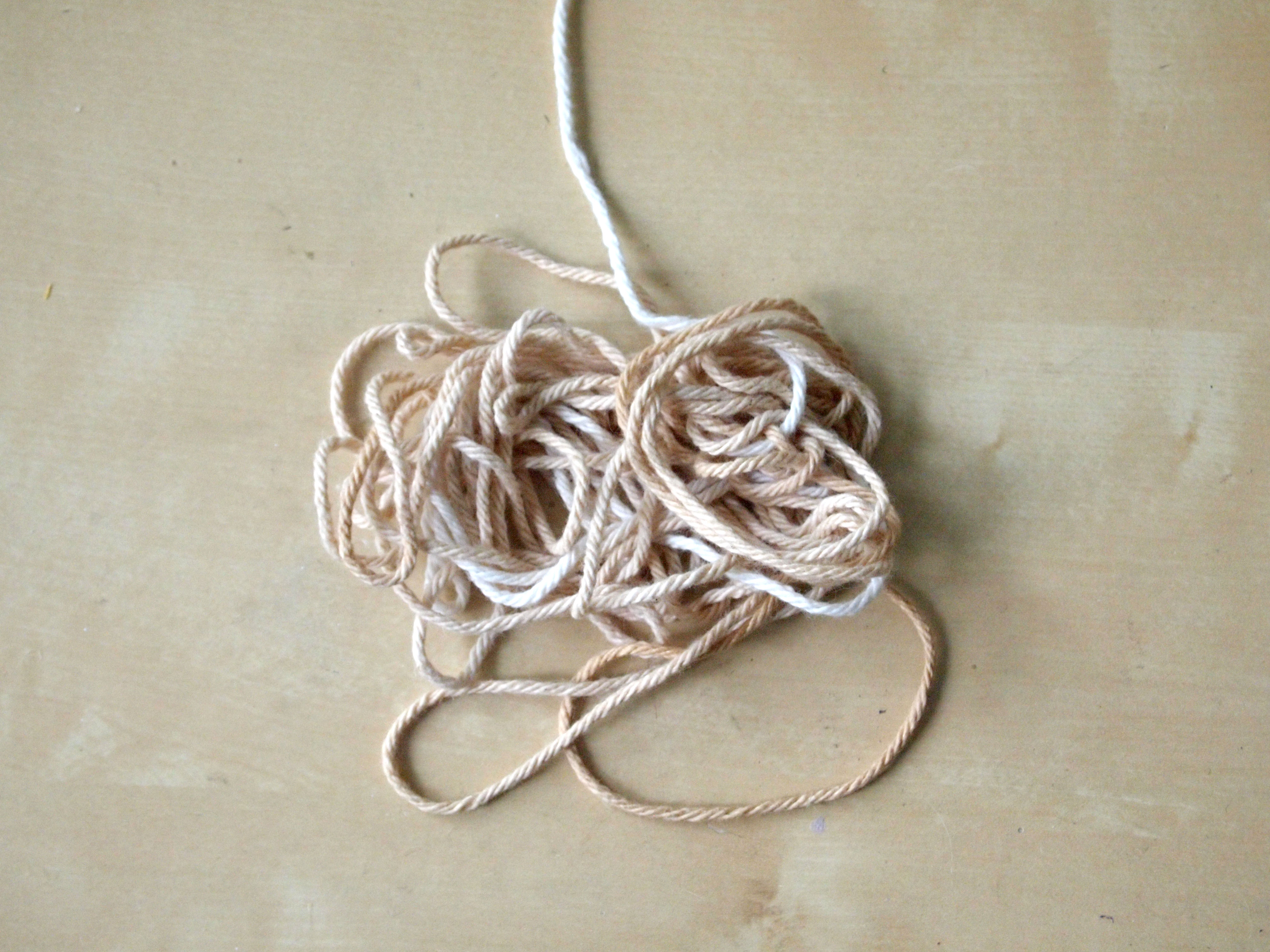 dyedyarn.JPG