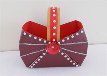 easy-handmade-paper-basket-stylenrich.jpg