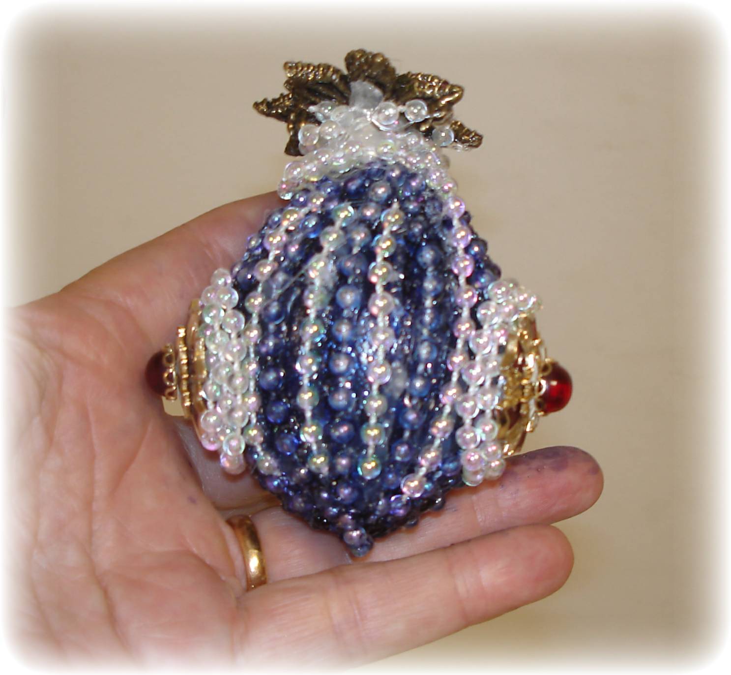 egg 052.jpg