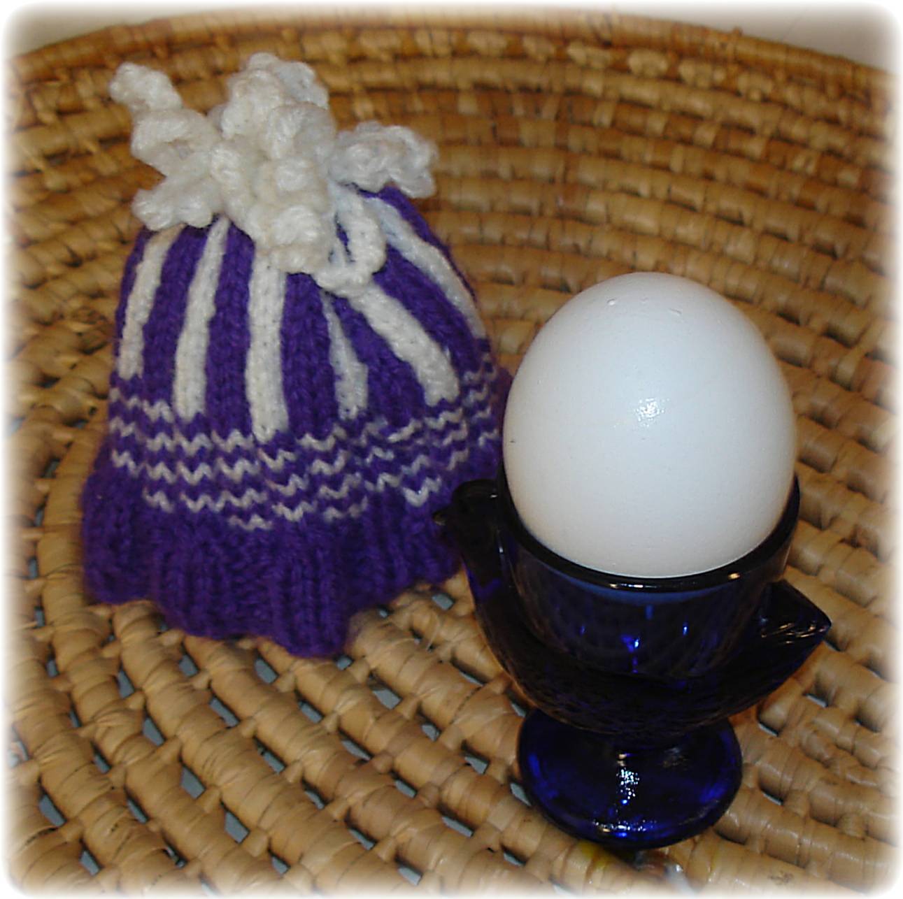 egg cosy1 005.jpg