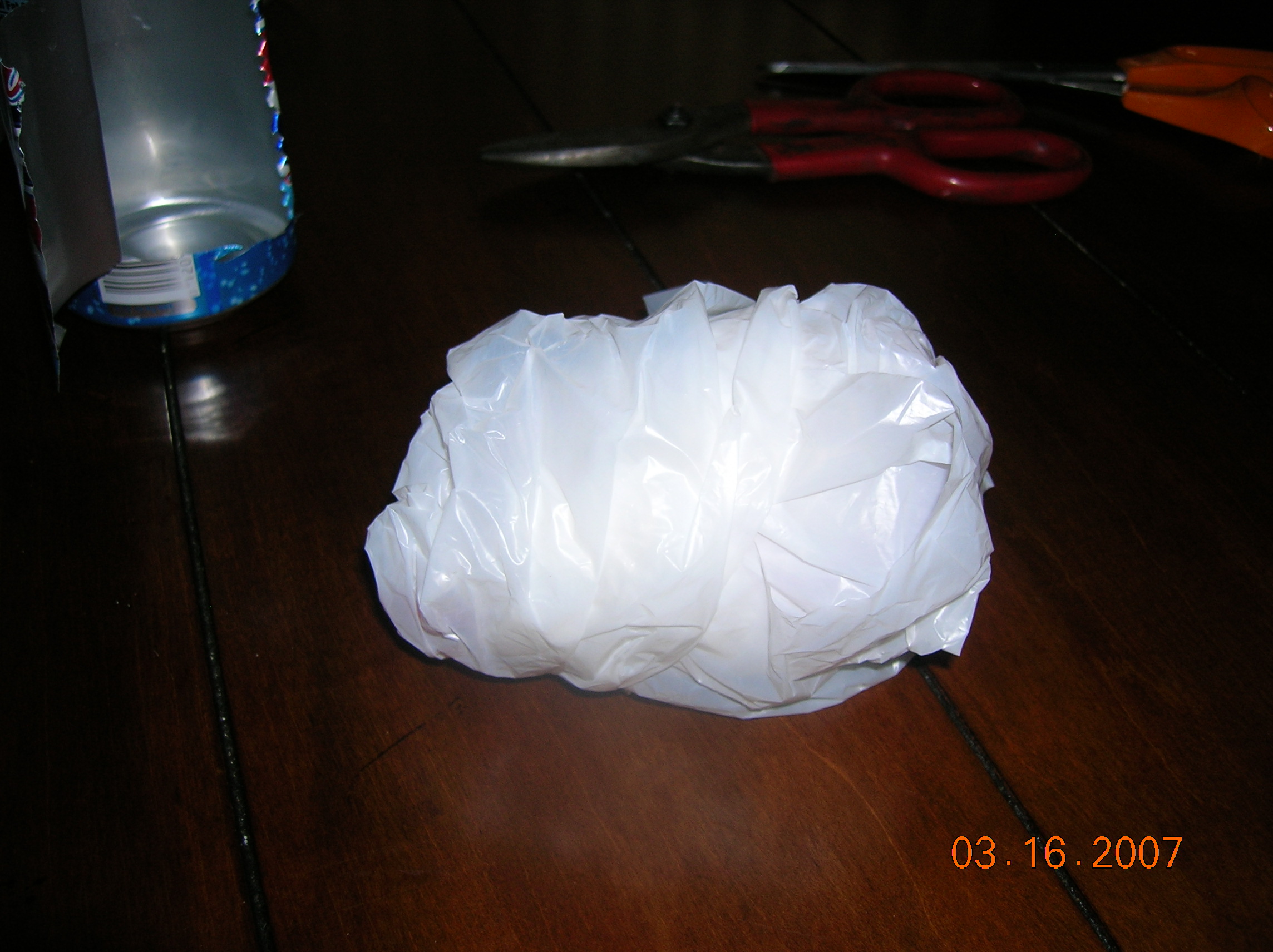 egg drop instructable pics 005.jpg