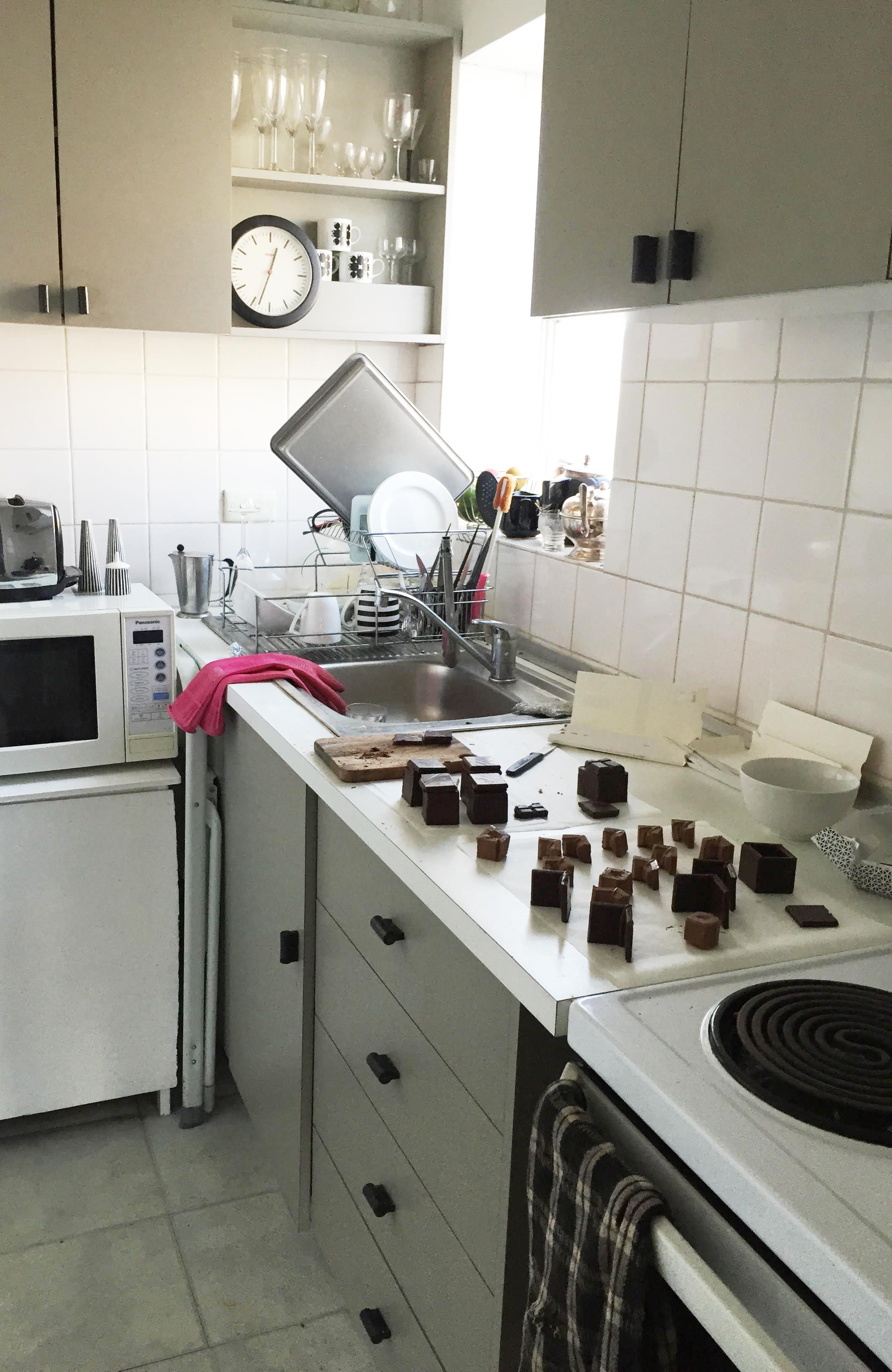 eggs drying in the kitchen.jpg