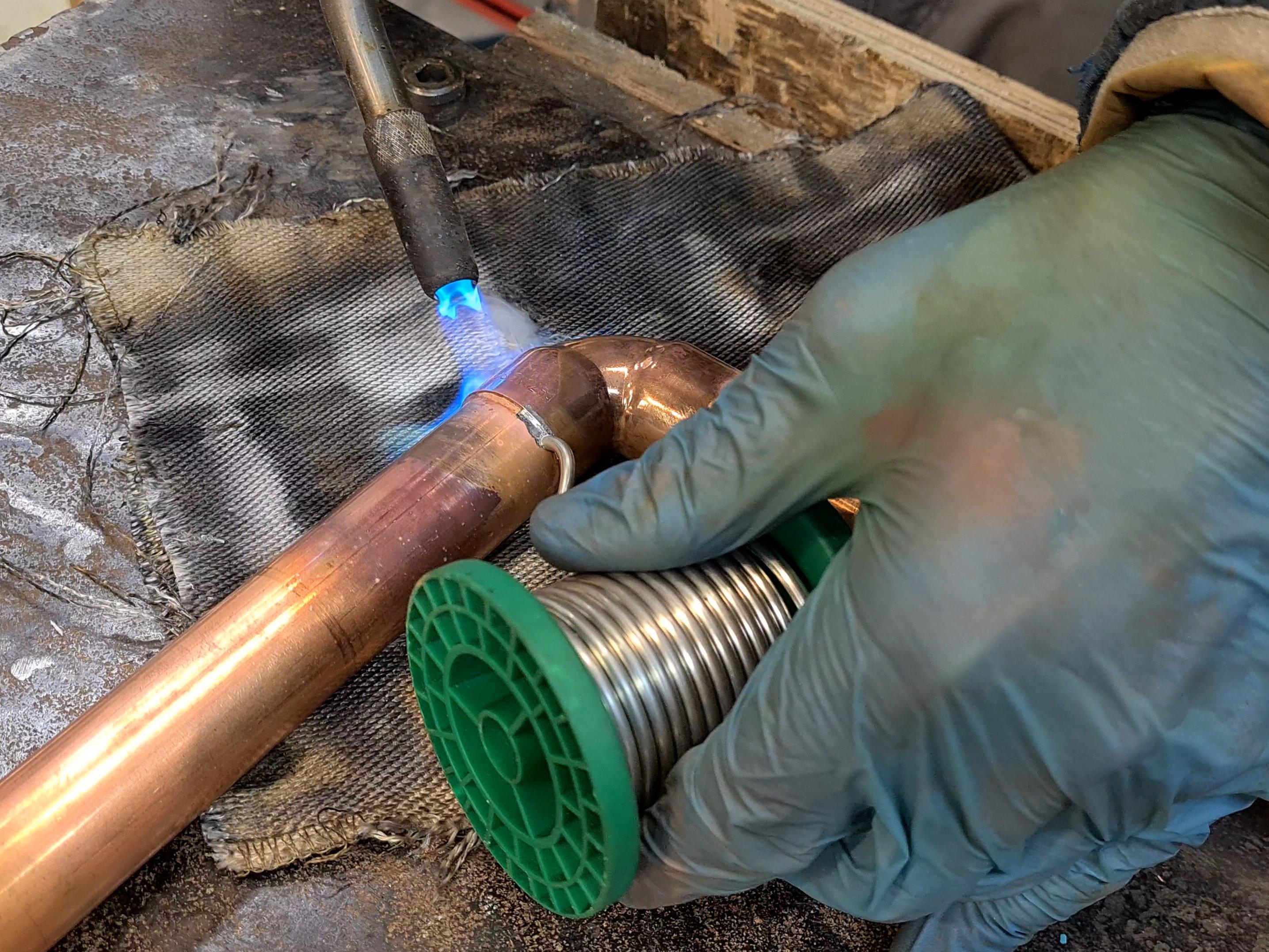 end feed soldering copper pipe.jpg