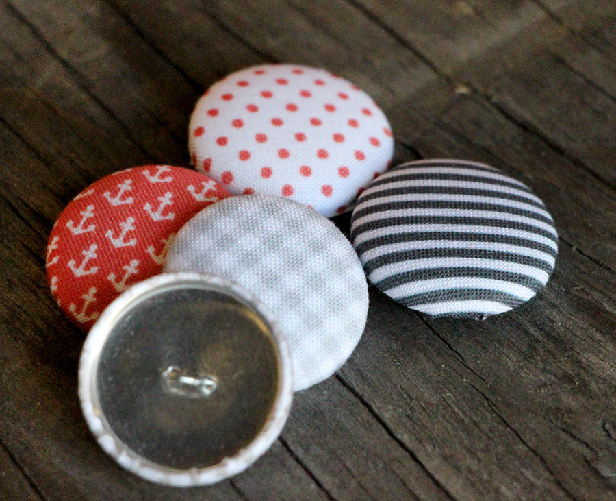 fabric button2.jpg