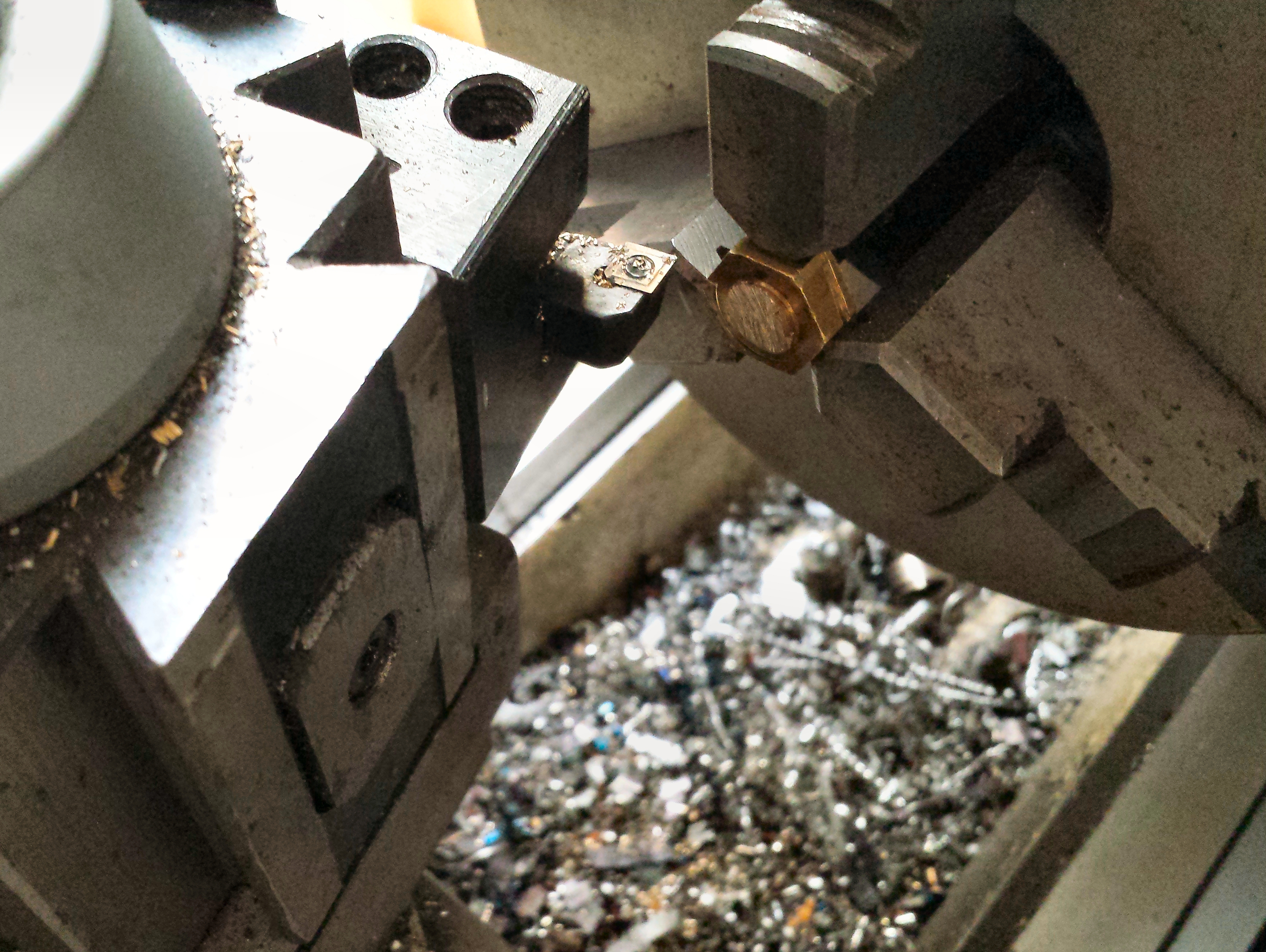 fan brass hub trim down lathe.jpg
