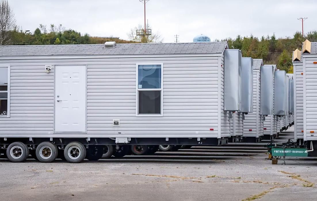 fema-trailers.jpg