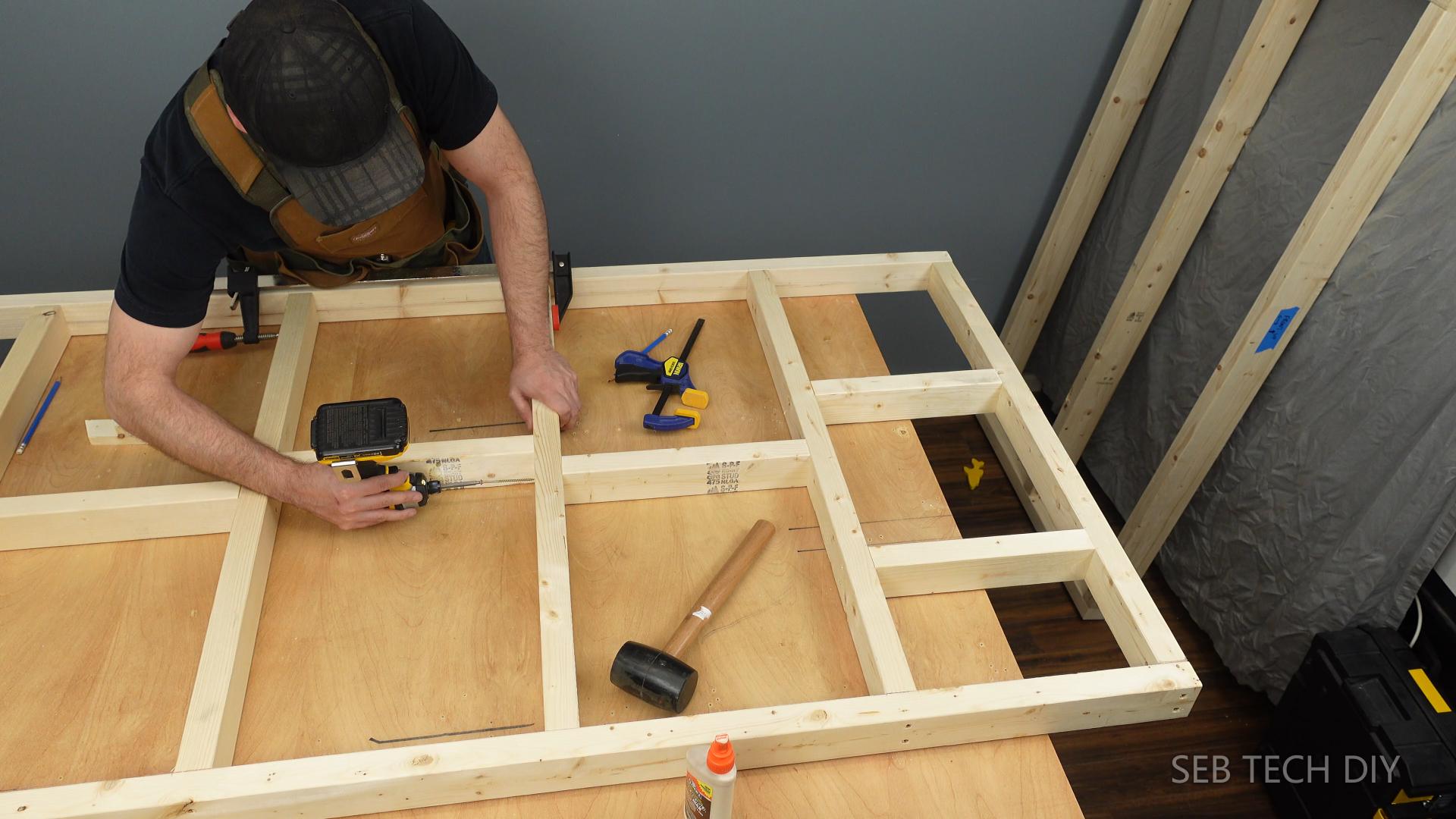 floating_bed_frame_instructables_1d.jpg