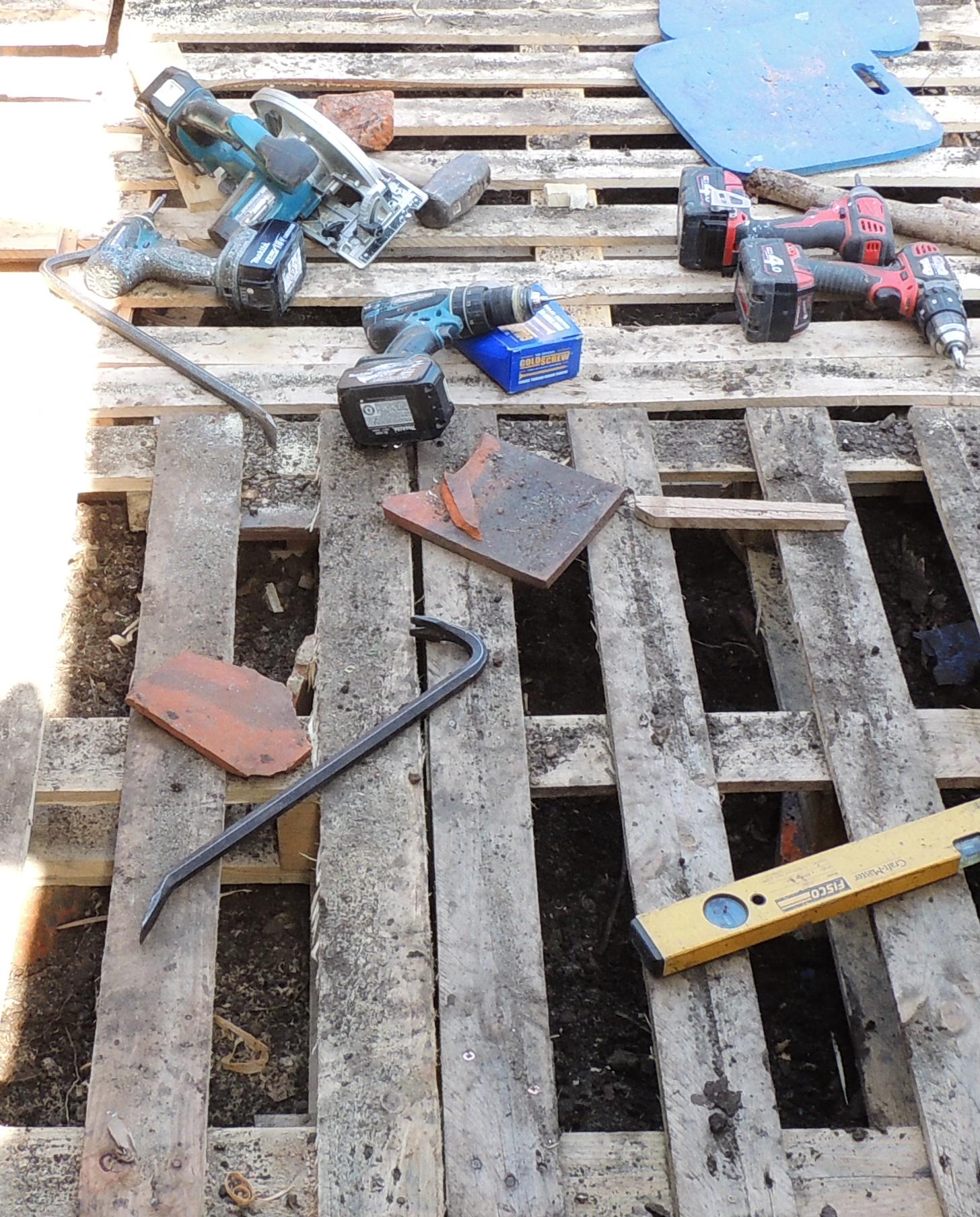 floor pallets.jpg