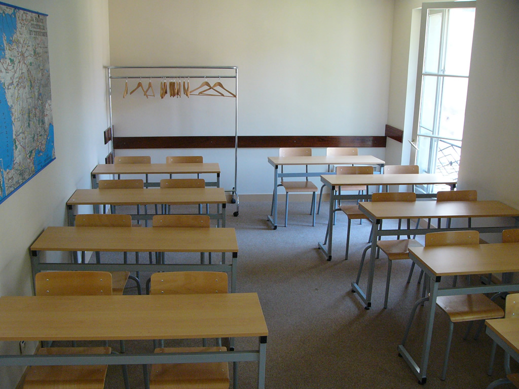 fouarre-classroom-02.jpg