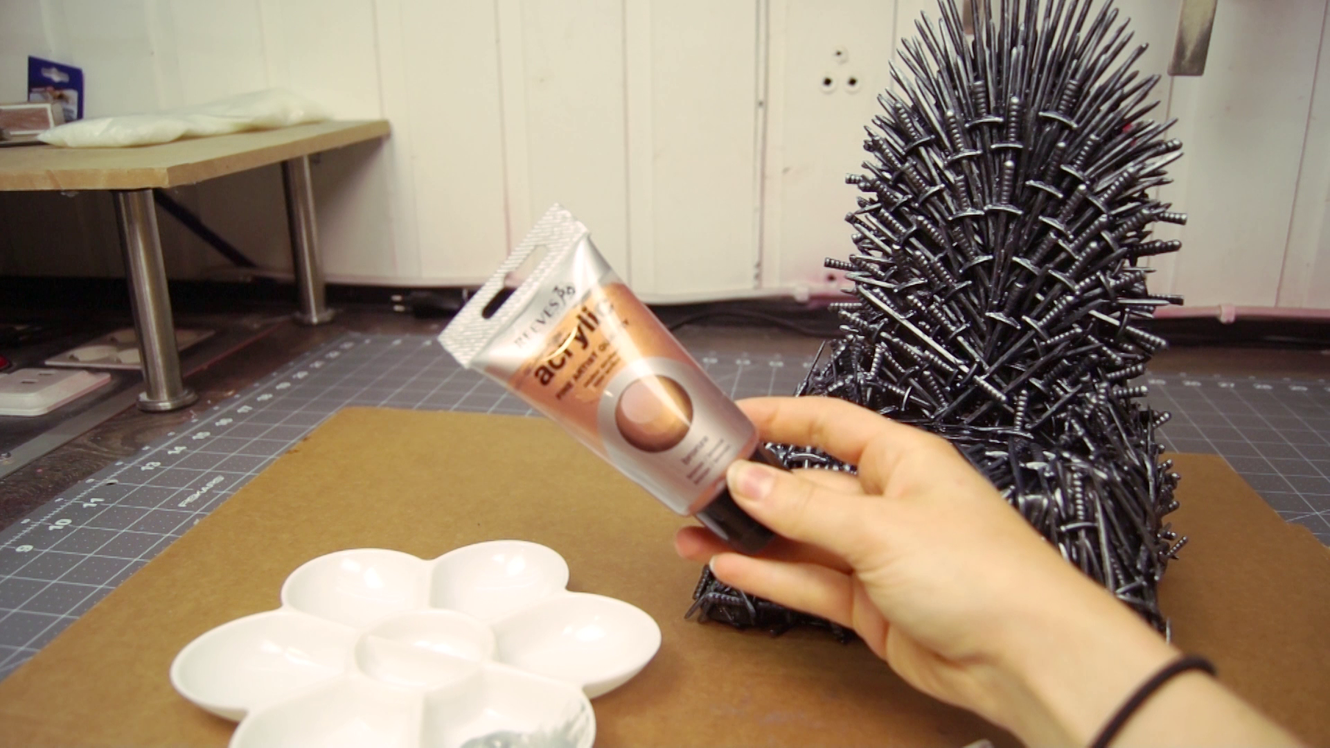 game-of-thrones-iron-throne-phone-charger-usb-nerd-nerdy-desktop-2017-07-15-20h01m07s92.png