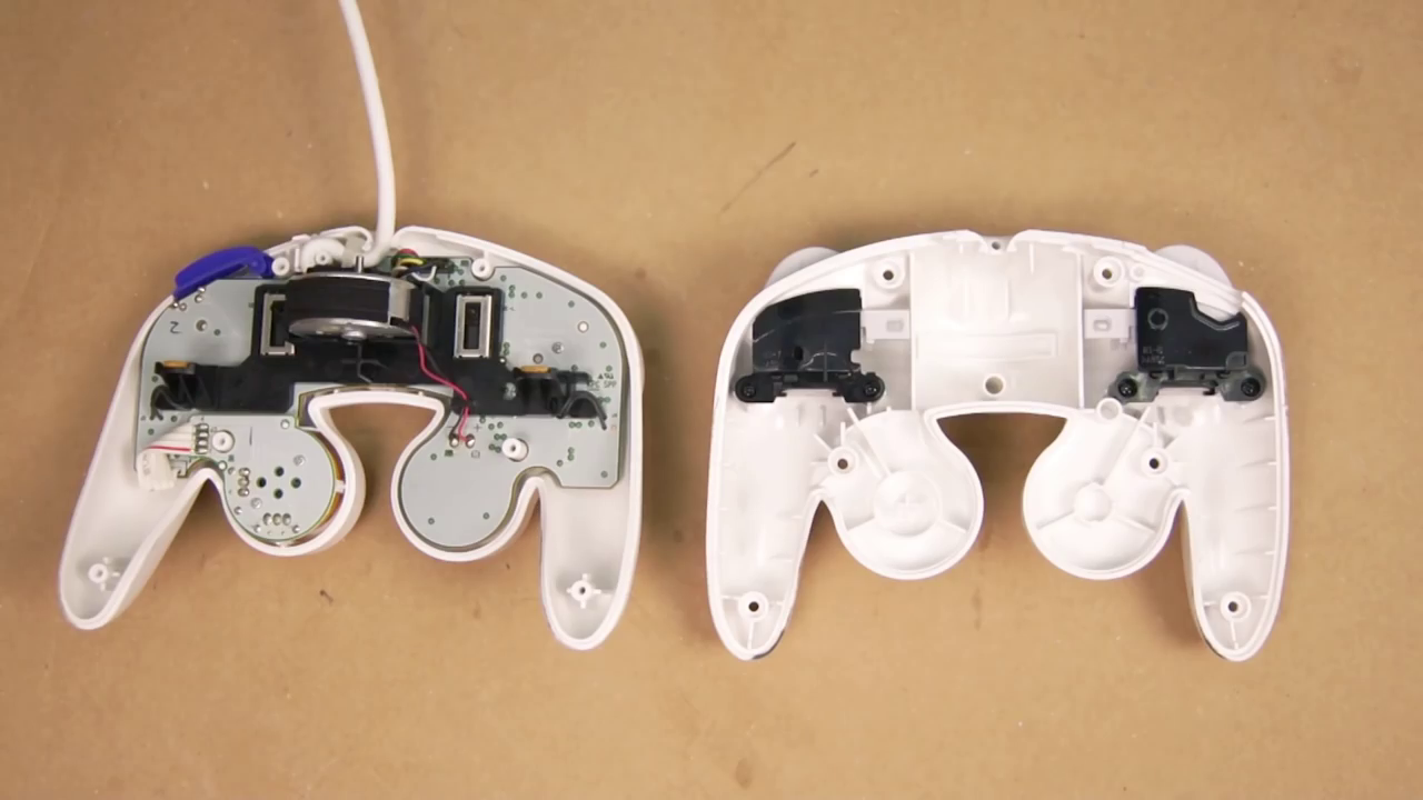 gamecube-controller-glossy-airbrush-spray-paint-mod-custom-2017-03-13-18h37m56s38.png