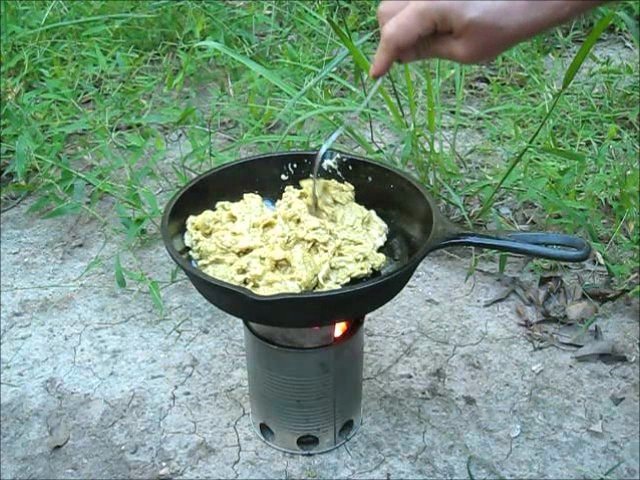 gasifier_stove_640x480_eggs.jpg