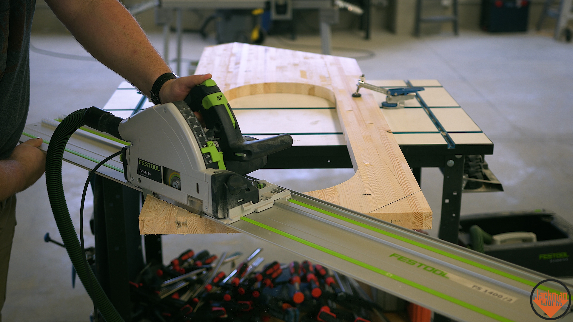 giant maker knife 15.jpg