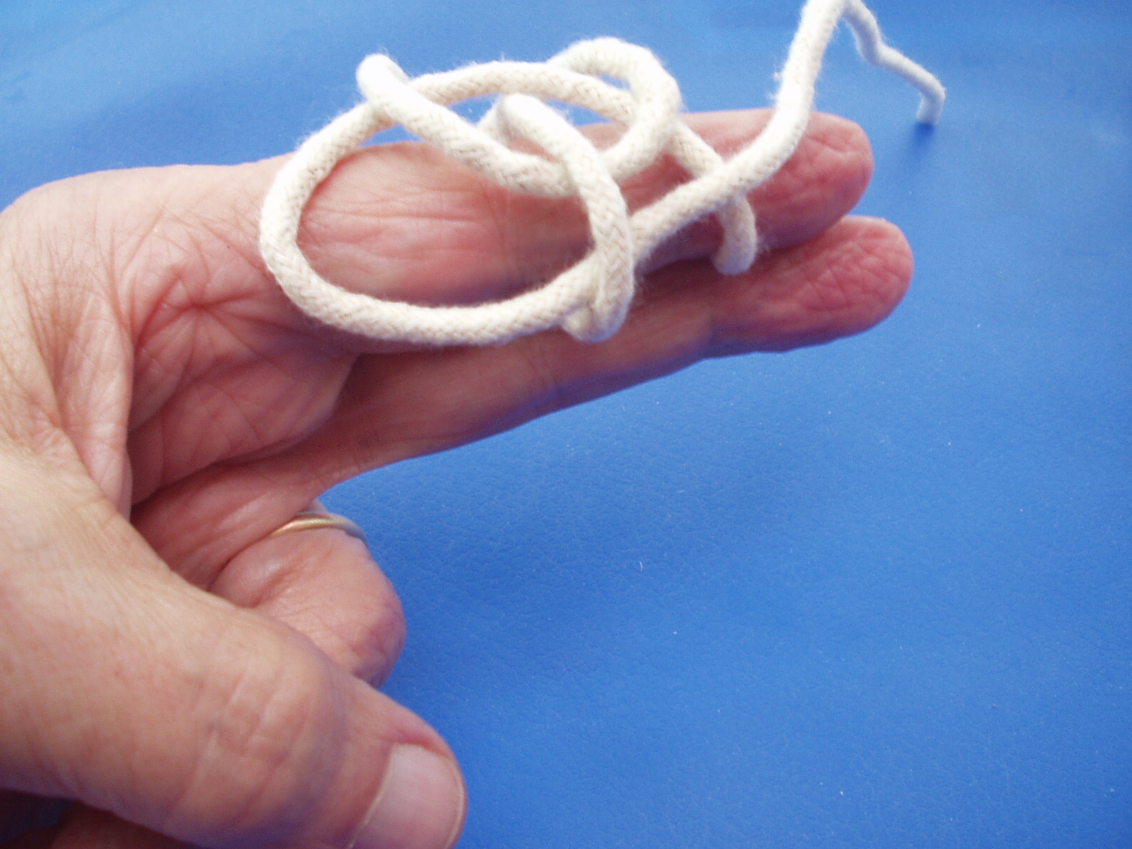 globe knot 006.JPG