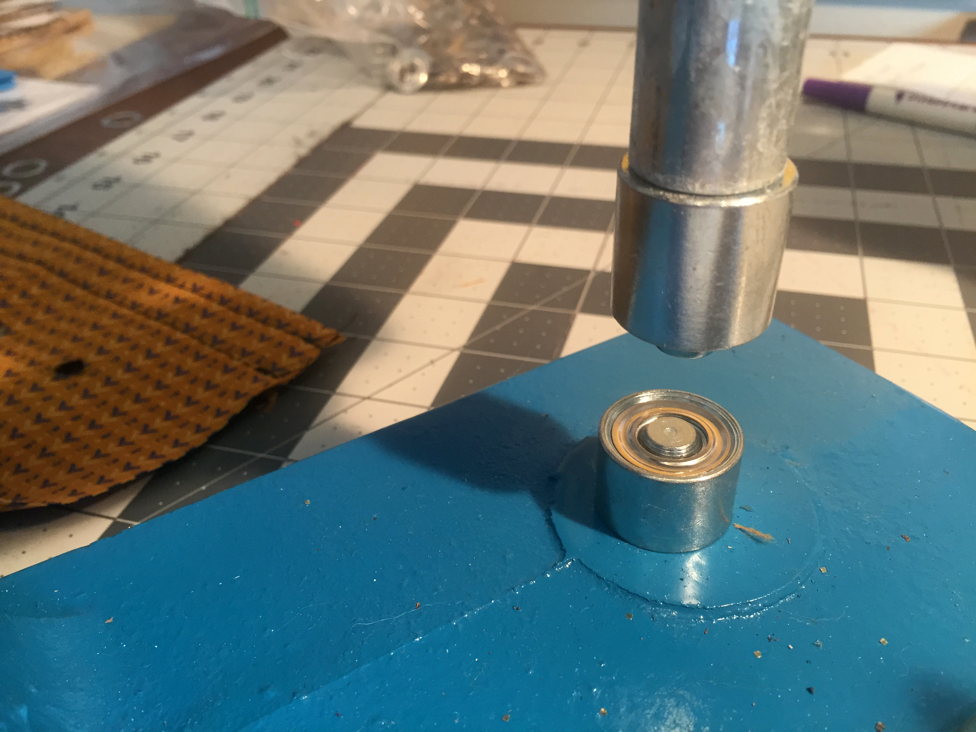 grommet throw pillow DIY 14.jpg